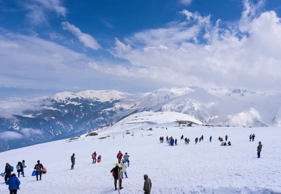 Kashmir Winter Tour Package